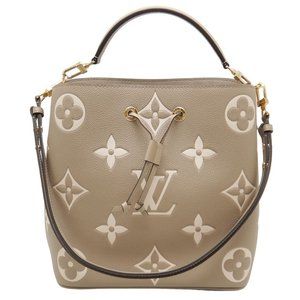 Louis Vuitton NeoNoe Shoulder Bag Bicolor Tourtrell Crème